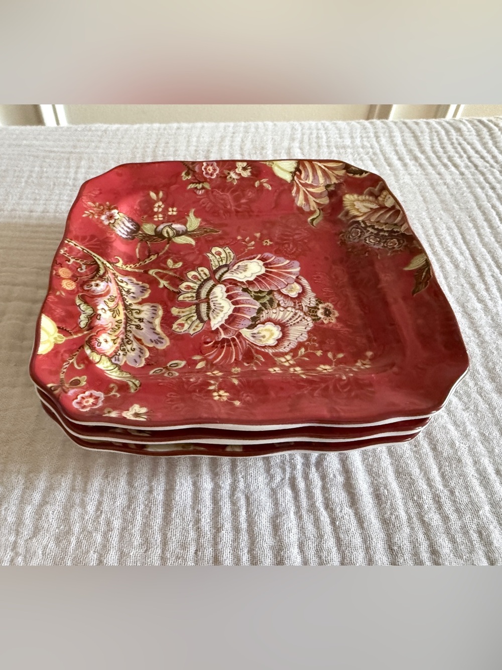 Set of 3 222 Fifth Gabrielle Red Square Salad/dessert Dessert Plates 6.25”